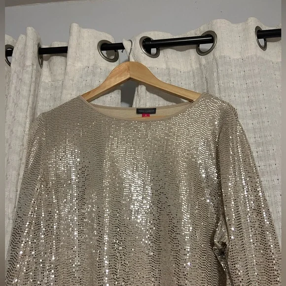 Women’s Vince Camuto Sequence Blouse - Picture 2 of 3